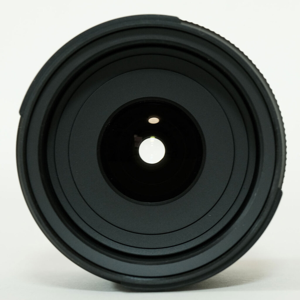 TAMRON 20mm F/2.8 Di III OSD M1:2 (Model F050) [ソニーE用]