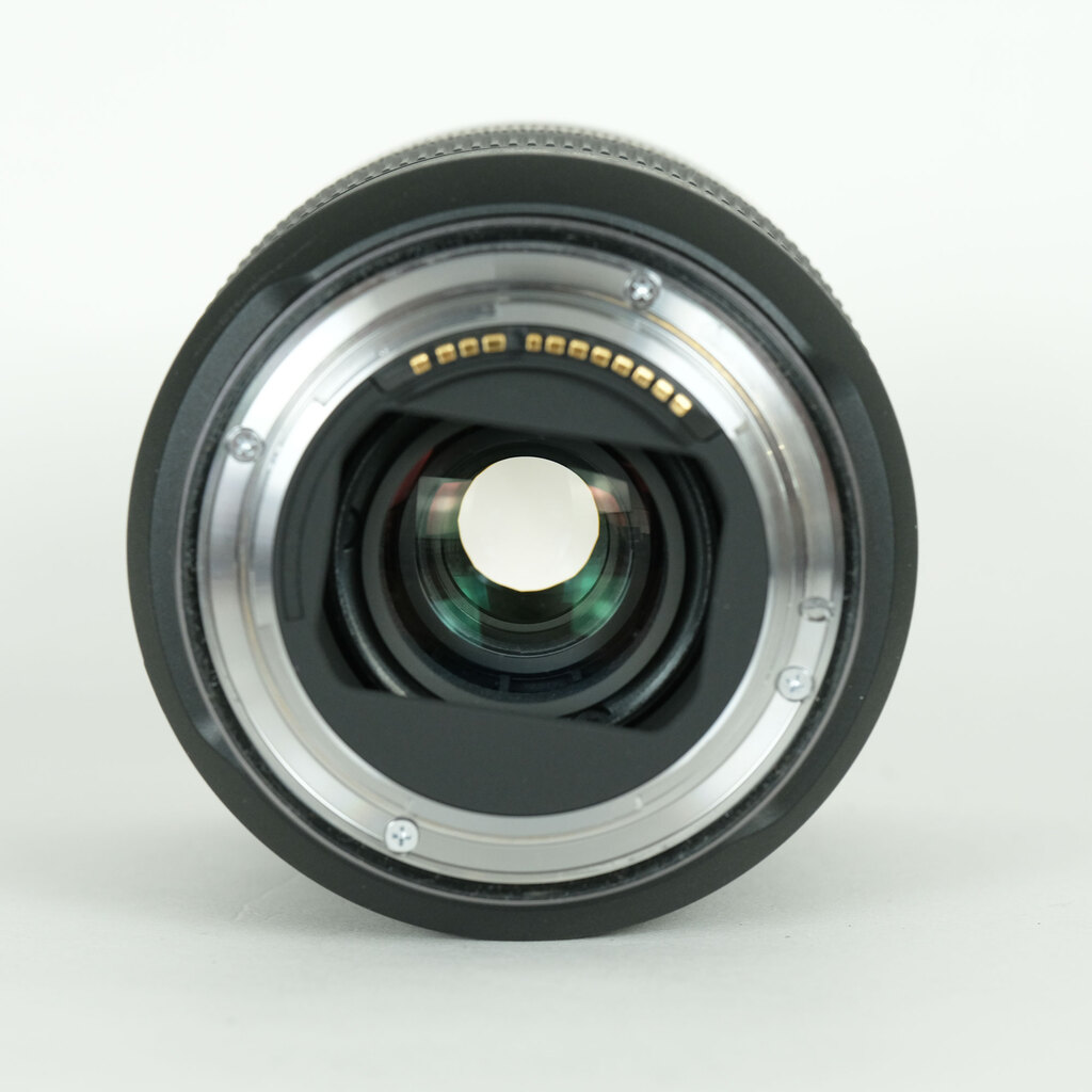 Canon RF24-105mm F4 L IS USM Canon RF24-105mm F4 L IS USM