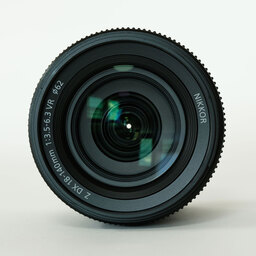 Nikon NIKKOR Z DX 18-140mm f/3.5-6.3 VR Nikon NIKKOR Z DX 18-140mm f/3.5-6.3 VR