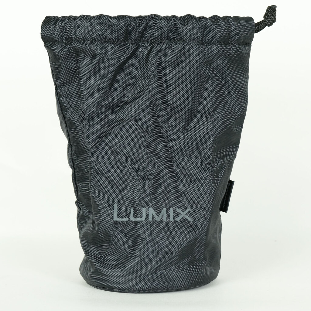 Panasonic LUMIX G VARIO 100-300mm / F4.0-5.6 / POWER O.I.S.