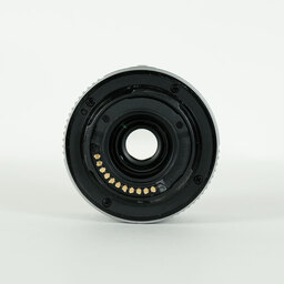 OLYMPUS M.ZUIKO DIGITAL 14-42mm F3.5-5.6IIR シルバー