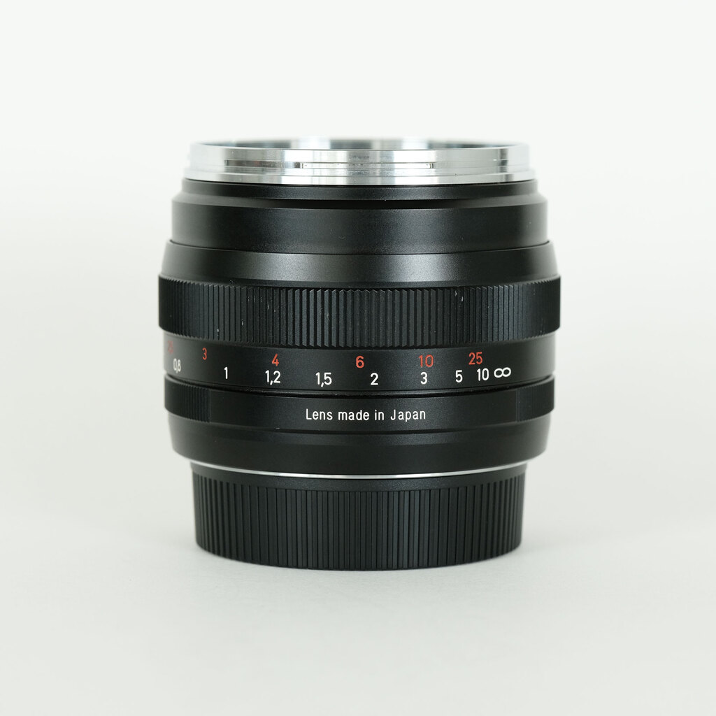 【美品】Carl Zeiss Planar T 50mm F1.4 ZEキャノン Carl Zeiss Planar T* 50mm F1.4 ZE [キヤノンEF用]の出品 | ONE