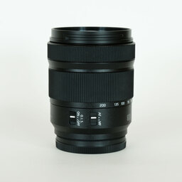 Panasonic LUMIX S 28-200mm F4-7.1 MACRO O.I.S. Panasonic LUMIX S 28-200mm F4-7.1 MACRO O.I.S.