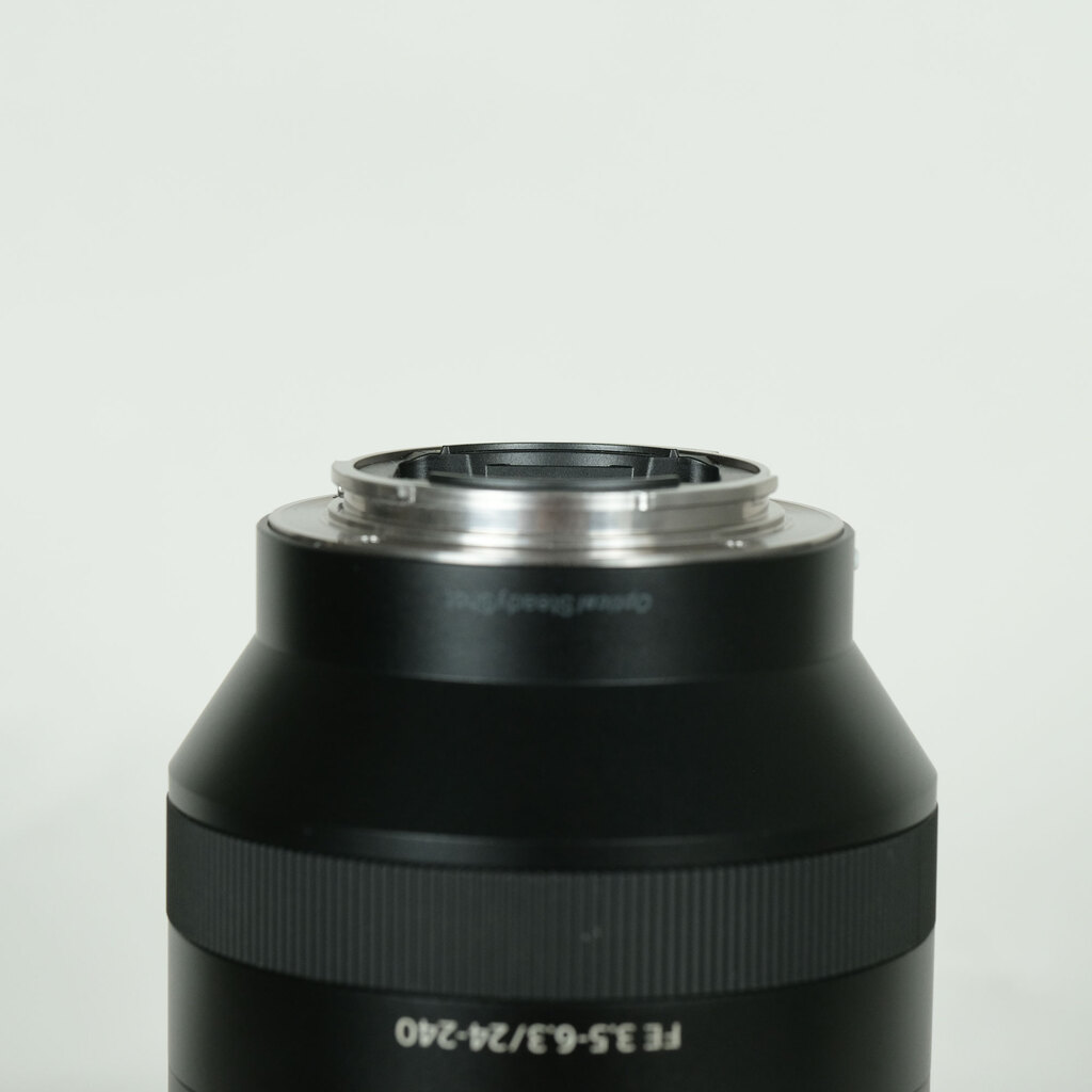 SONY FE 24-240mm F3.5-6.3 OSS SEL24240 SONY FE 24-240mm F3.5-6.3 OSS SEL24240