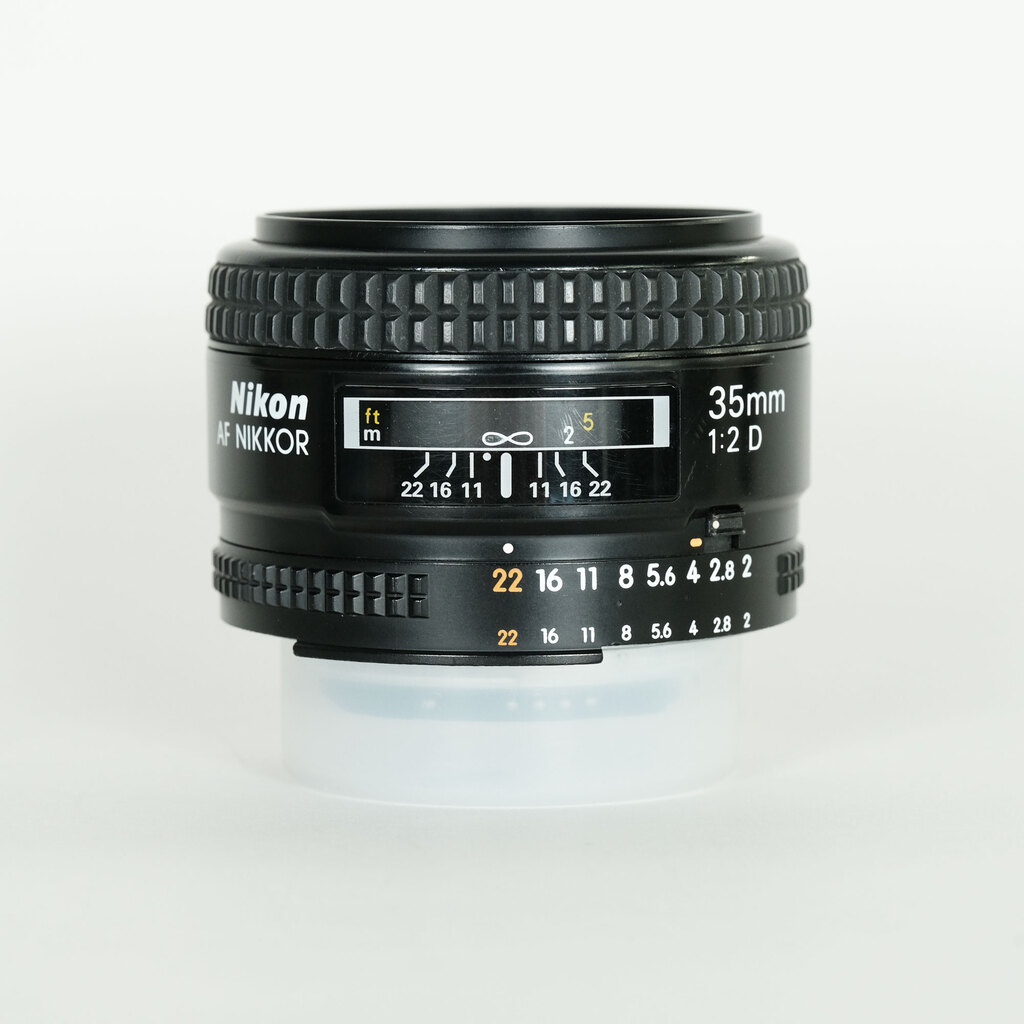 ニコン AF NIKKOR 35mm f/2D レンズ スローに楽しめるちょい古AFレンズ AF Nikkor 35mm f/2D