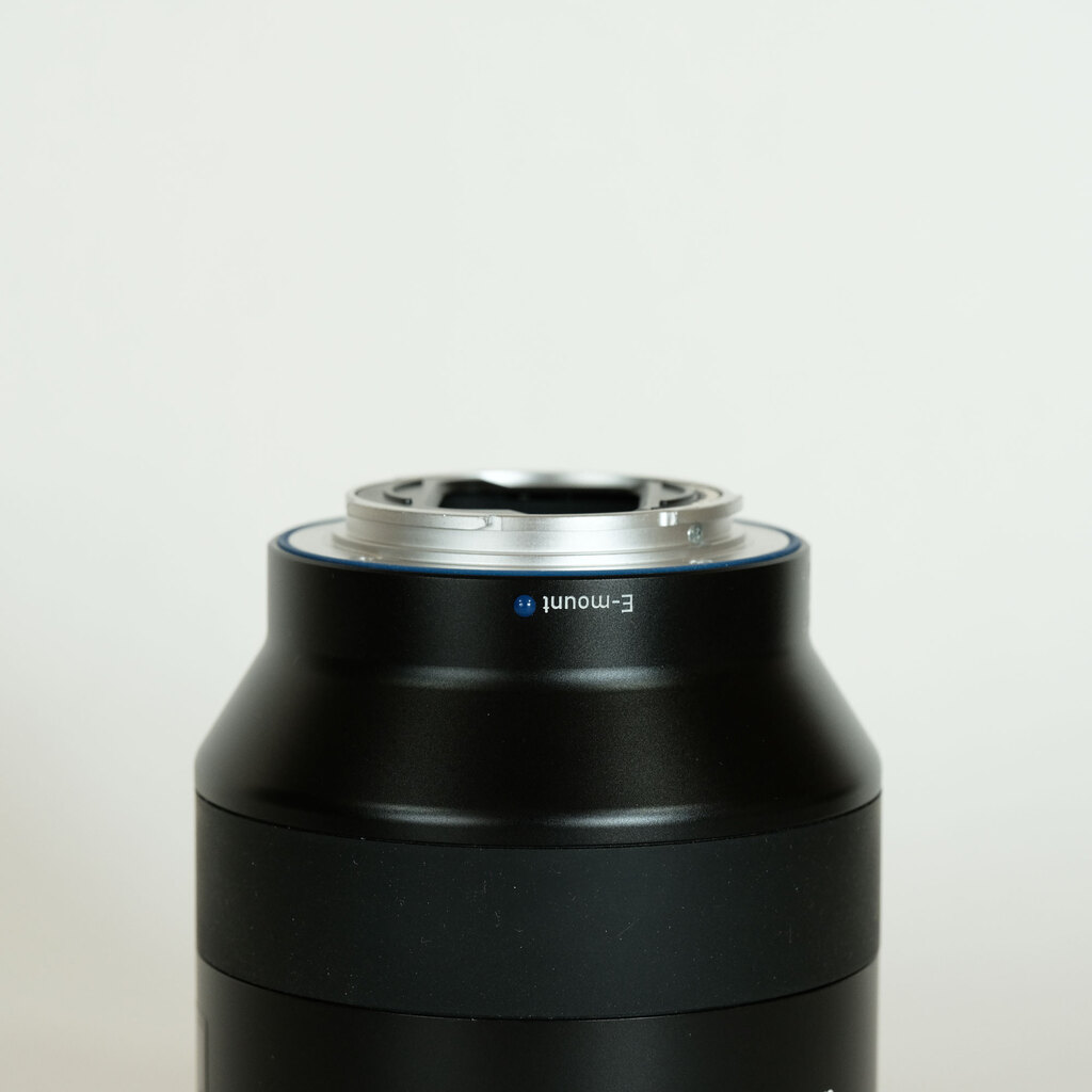 Carl Zeiss Batis 2/40 CF [ソニーE用]