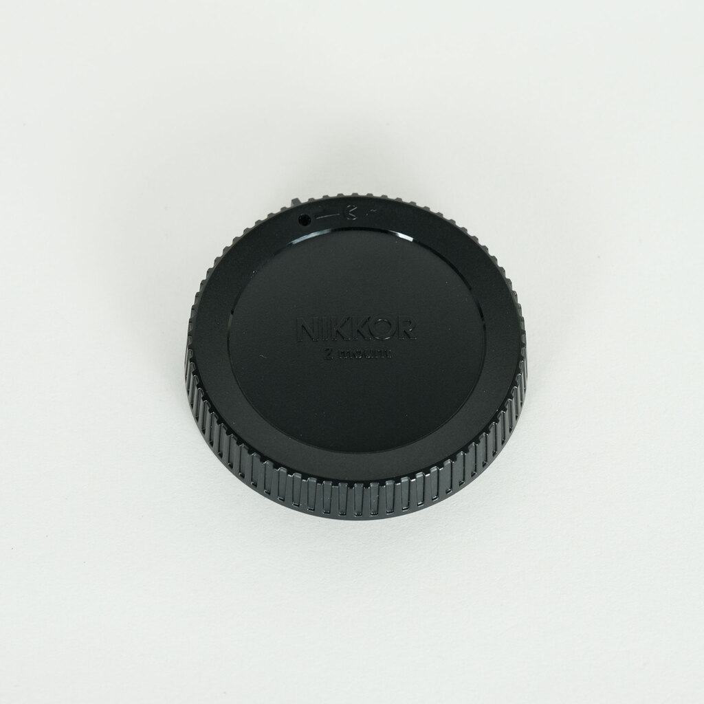 Nikon NIKKOR Z 40mm f/2 Nikon NIKKOR Z 40mm f/2