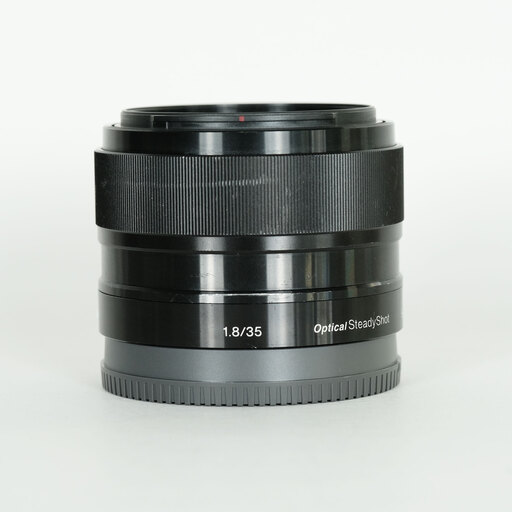【美品】動作◎ SONY E 35mm F1.8 OSS 神レンズ 029 美品】動作◎ SONY E 35mm F1.8 OSS 神レンズ 029 - メルカリ