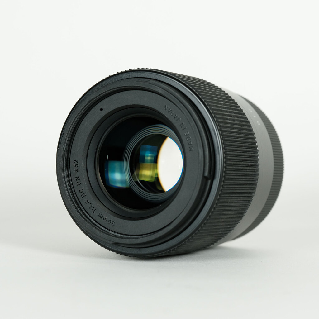 SIGMA 30mm F1.4 DC DN｜Contemporary [ソニーE用]
