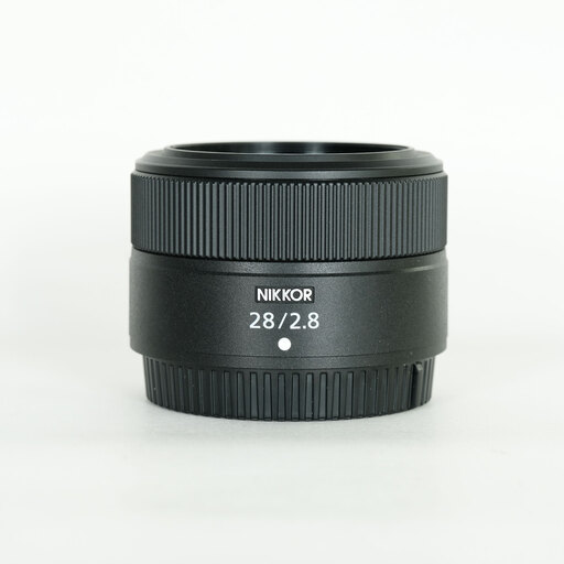 Nikon NIKKOR Z 28mm f/2.8を徹底解説。愛用者のレビュー・作例