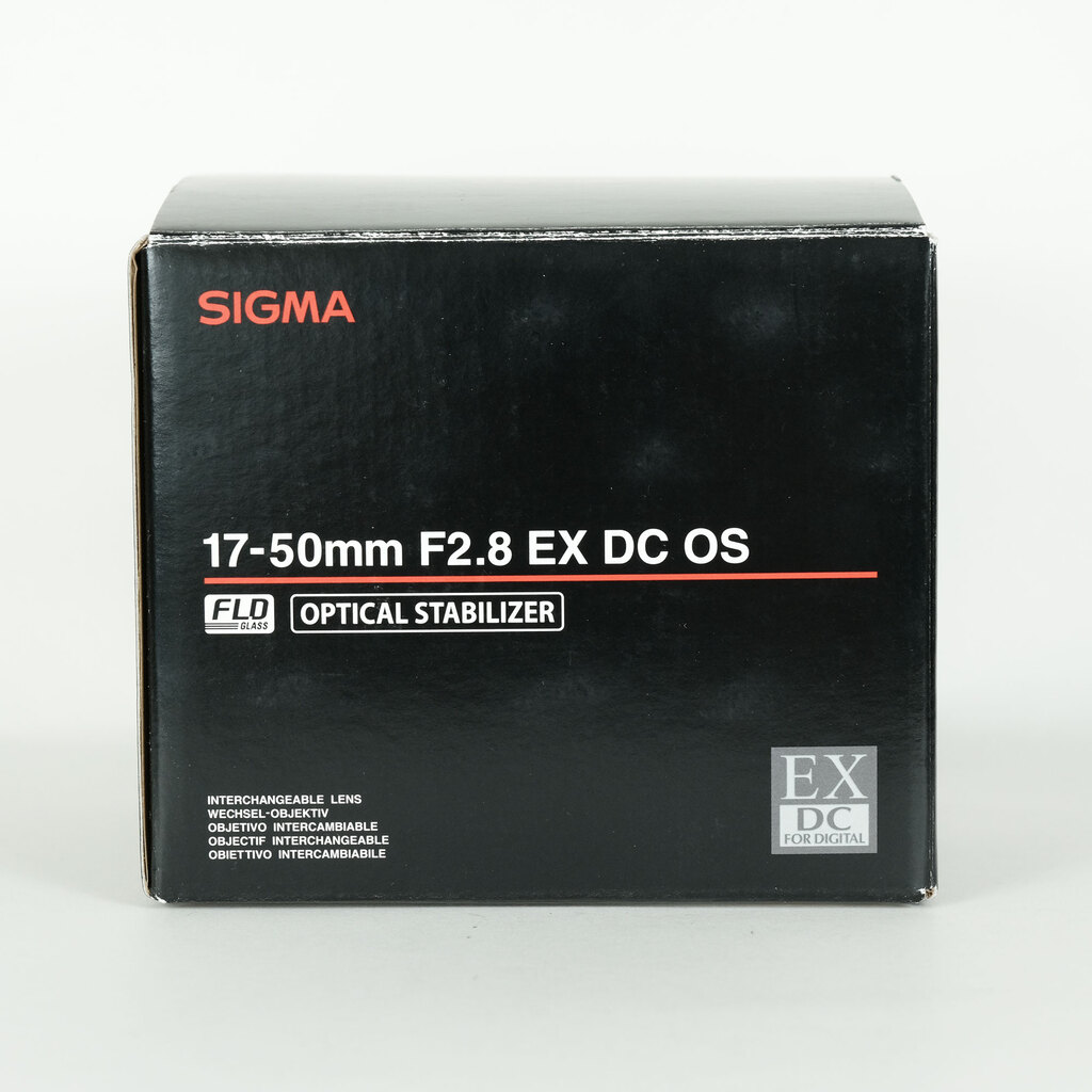 SIGMA 17-50mm F2.8 EX DC OS HSM (キヤノンEF用)