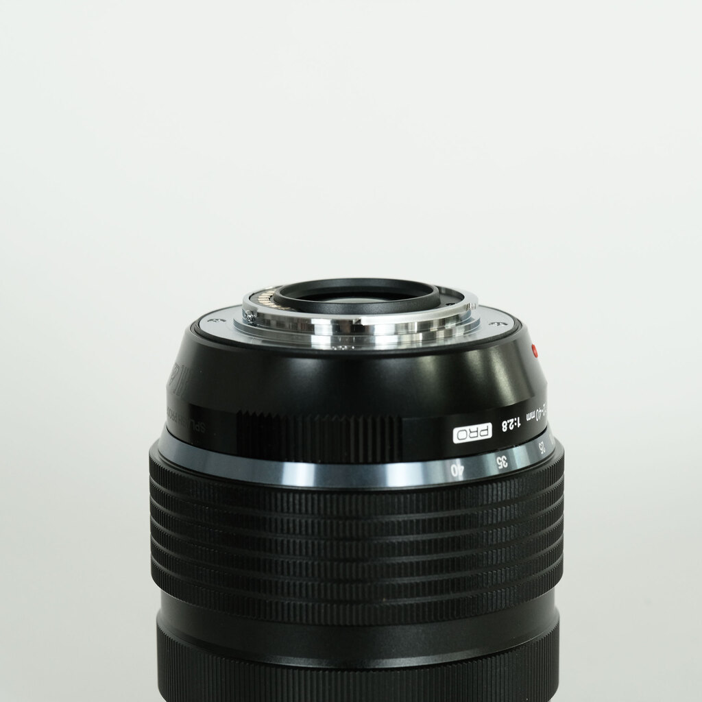 OLYMPUS M.ZUIKO DIGITAL ED 12-40mm F2.8 PRO OLYMPUS M.ZUIKO DIGITAL ED 12-40mm F2.8 PRO