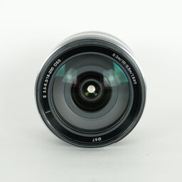 SONY E18-200mm F3.5-6.3 OSS SEL18200