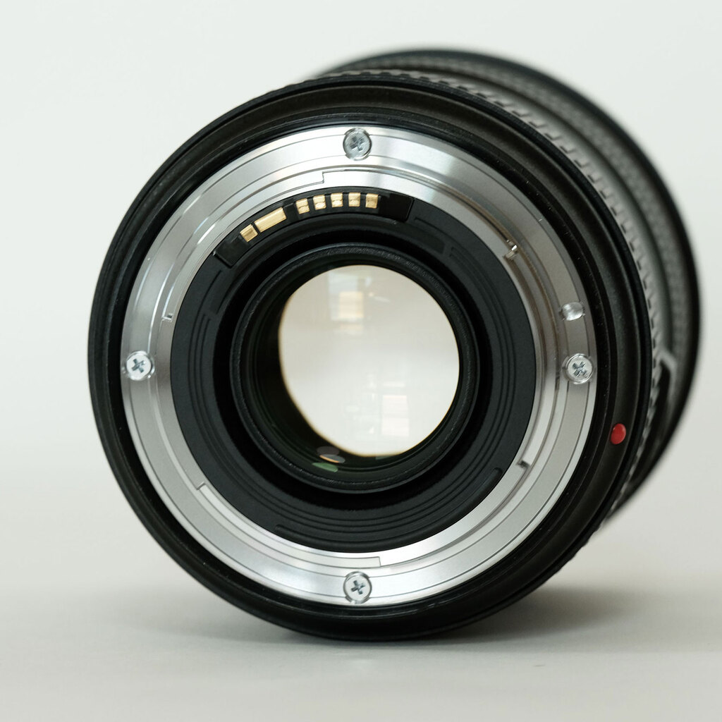Canon EF24-70mm F2.8L II USM Canon EF24-70mm F2.8L II USM