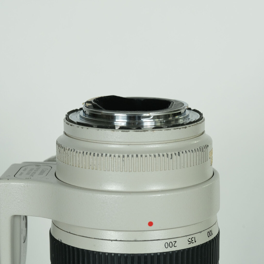 Canon EF70-200mm F2.8L IS II USM Canon EF70-200mm F2.8L IS II USM