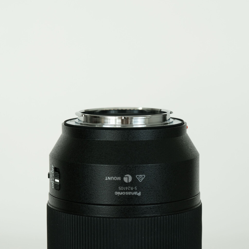 Panasonic LUMIX S 24-105mm F4 MACRO O.I.S. Panasonic LUMIX S 24-105mm F4 MACRO O.I.S.