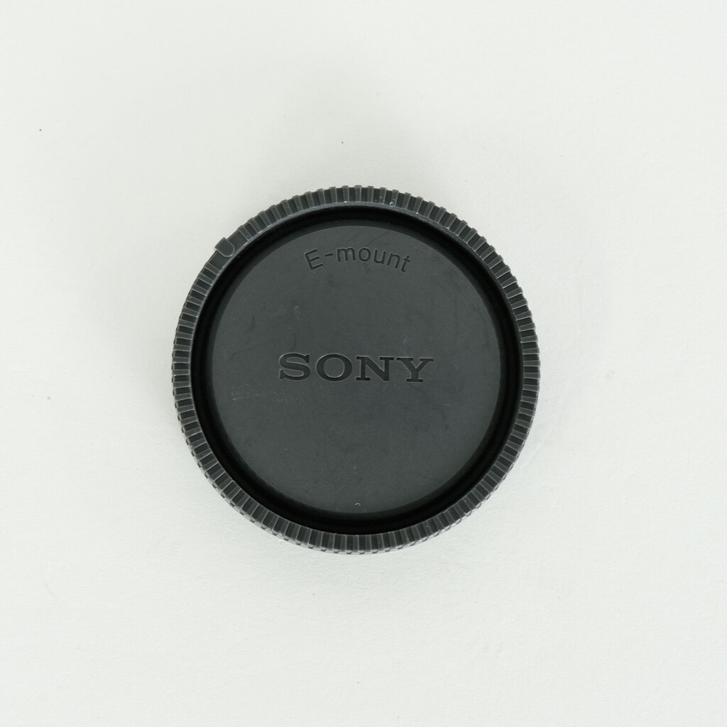 SONY FE 90mm F2.8 Macro G OSS SEL90M28G