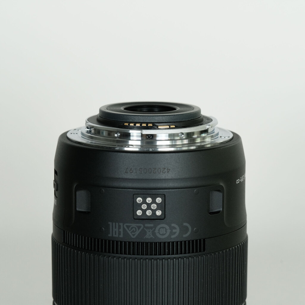 美品 【Canon EF-S 18-135mm IS 】 初期不良返品対応あり Amazon.co.jp: CANON EFレンズ EF-S 18-135mm f/3.5-5.6 IS