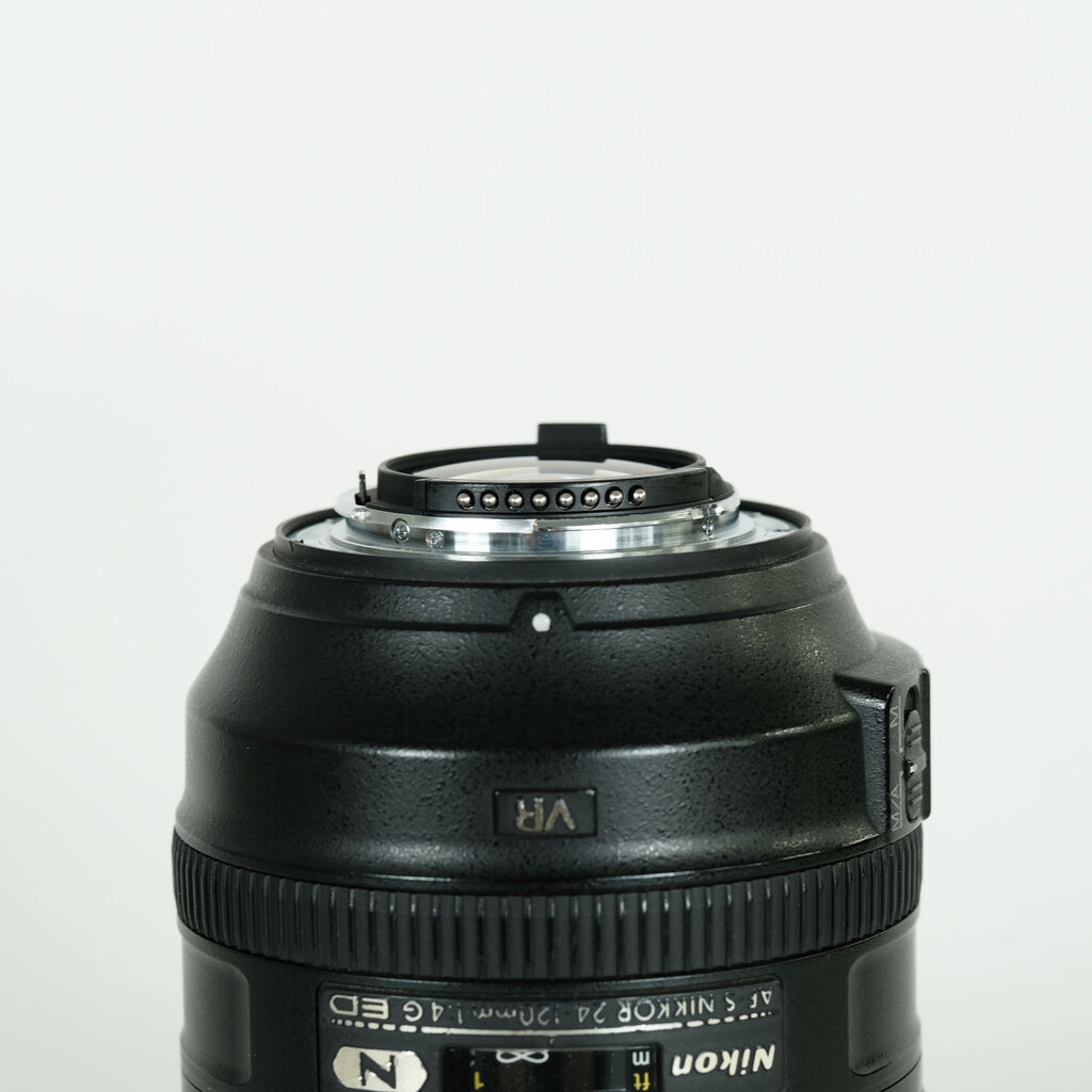 Nikon AF-S NIKKOR 24-120mm f/4G ED VR Nikon AF-S NIKKOR 24-120mm f/4G ED VR