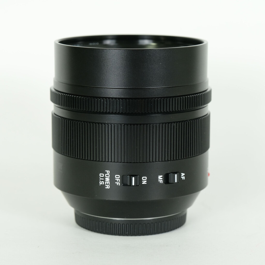 Panasonic LEICA DG NOCTICRON 42.5mm / F1.2 ASPH. / POWER O.I.S.