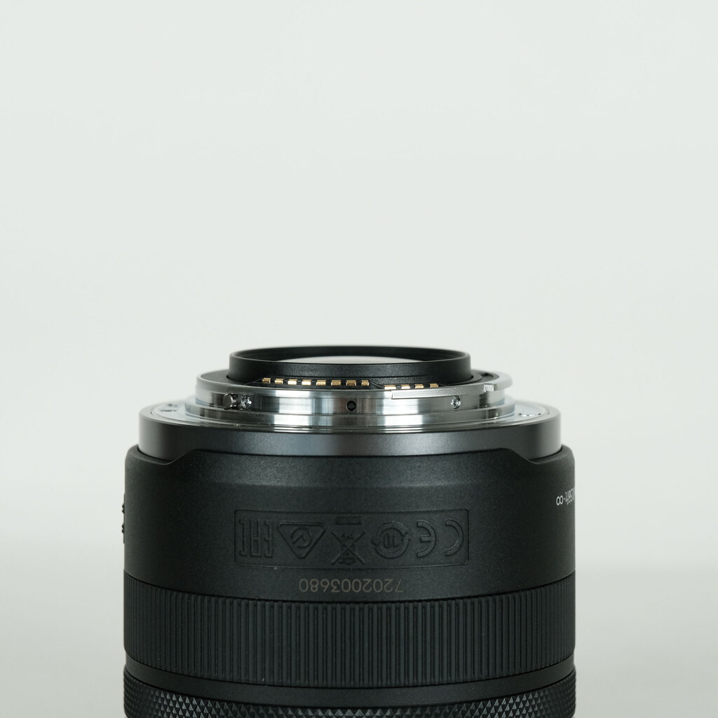 Canon RF35mm F1.8 IS STM 未使用・記入済保証書付 Canon RF35mm F1.8 MACRO IS STMの出品 | ONE SCENE（ワンシーン）