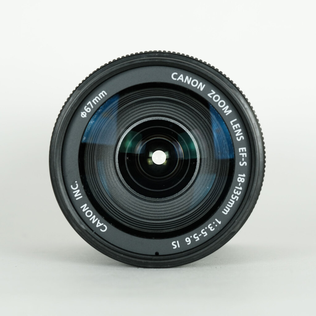 Canon EF-S18-135mm F3.5-5.6 IS Canon EF-S18-135mm F3.5-5.6 IS