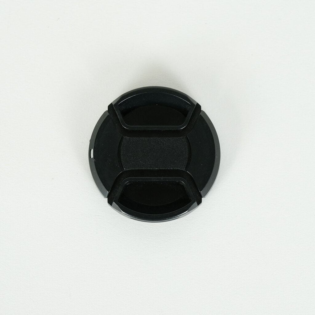 SONY E 35mm F1.8 OSS SEL35F18 SONY E 35mm F1.8 OSS SEL35F18