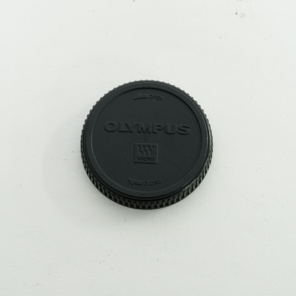 OLYMPUS M.ZUIKO DIGITAL ED 40-150mm F4.0-5.6 R OLYMPUS M.ZUIKO DIGITAL ED 40-150mm F4.0-5.6 R