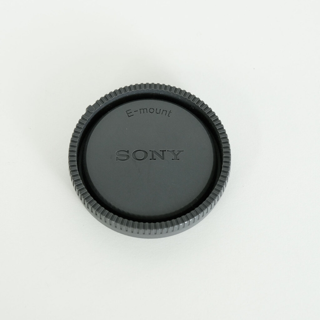 SONY FE 28-70mm F3.5-5.6 OSS SEL2870 SONY FE 28-70mm F3.5-5.6 OSS SEL2870
