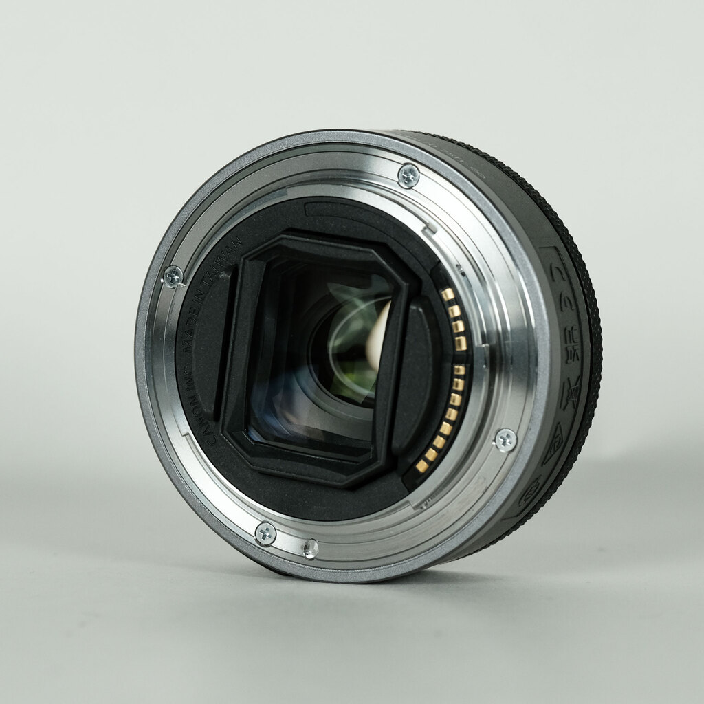 Canon RF28mm F2.8 STM