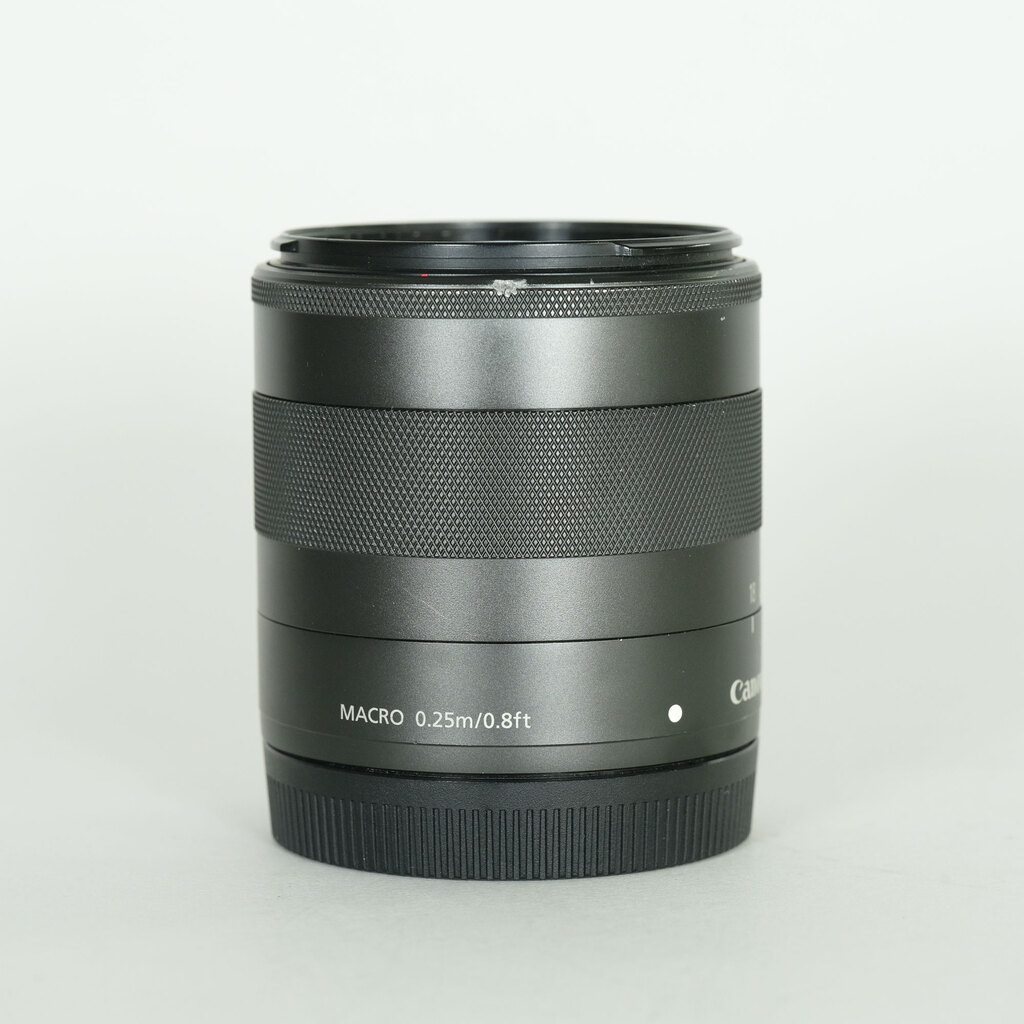 Canon EF-M18-55mm F3.5-5.6 IS STM Canon EF-M18-55mm F3.5-5.6 IS STM