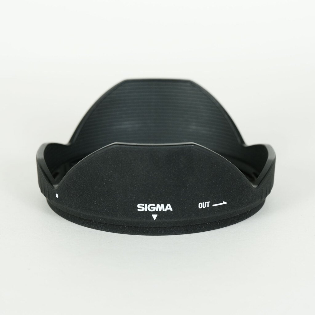 SIGMA 10-20mm F4-5.6 EX DC HSM (キヤノンEF用) SIGMA 10-20mm F4-5.6 EX DC HSM (キヤノンEF用)