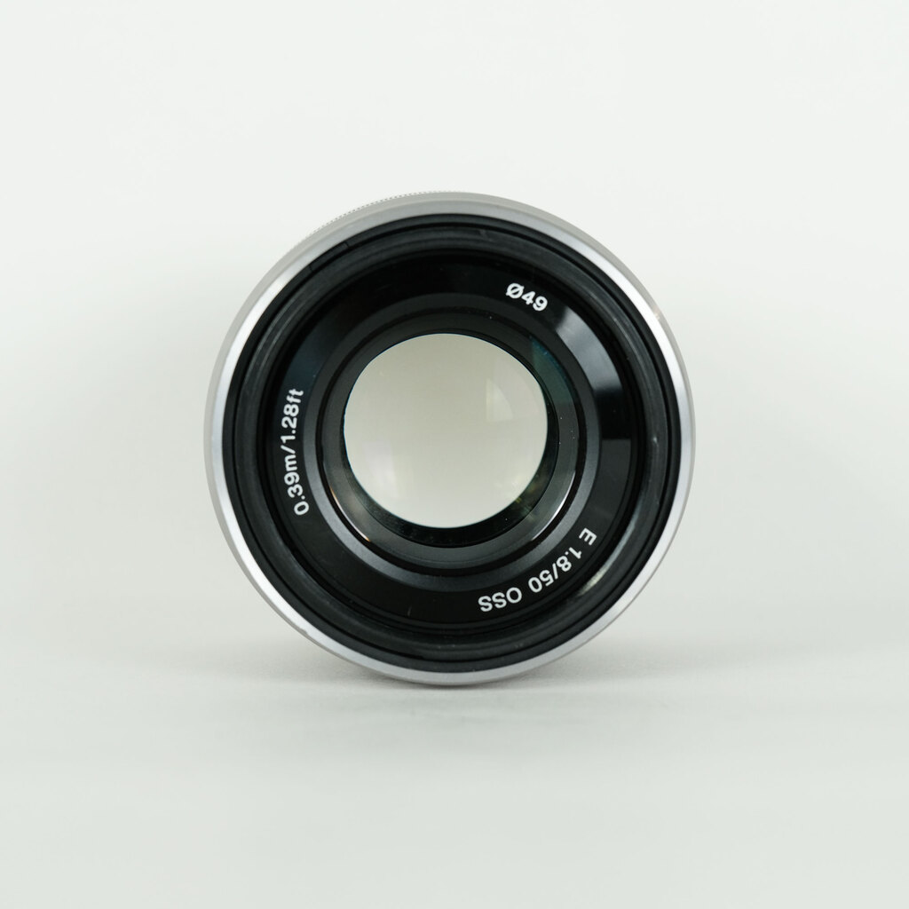 SONY E 50mm F1.8 OSS SEL50F18 SONY E 50mm F1.8 OSS SEL50F18