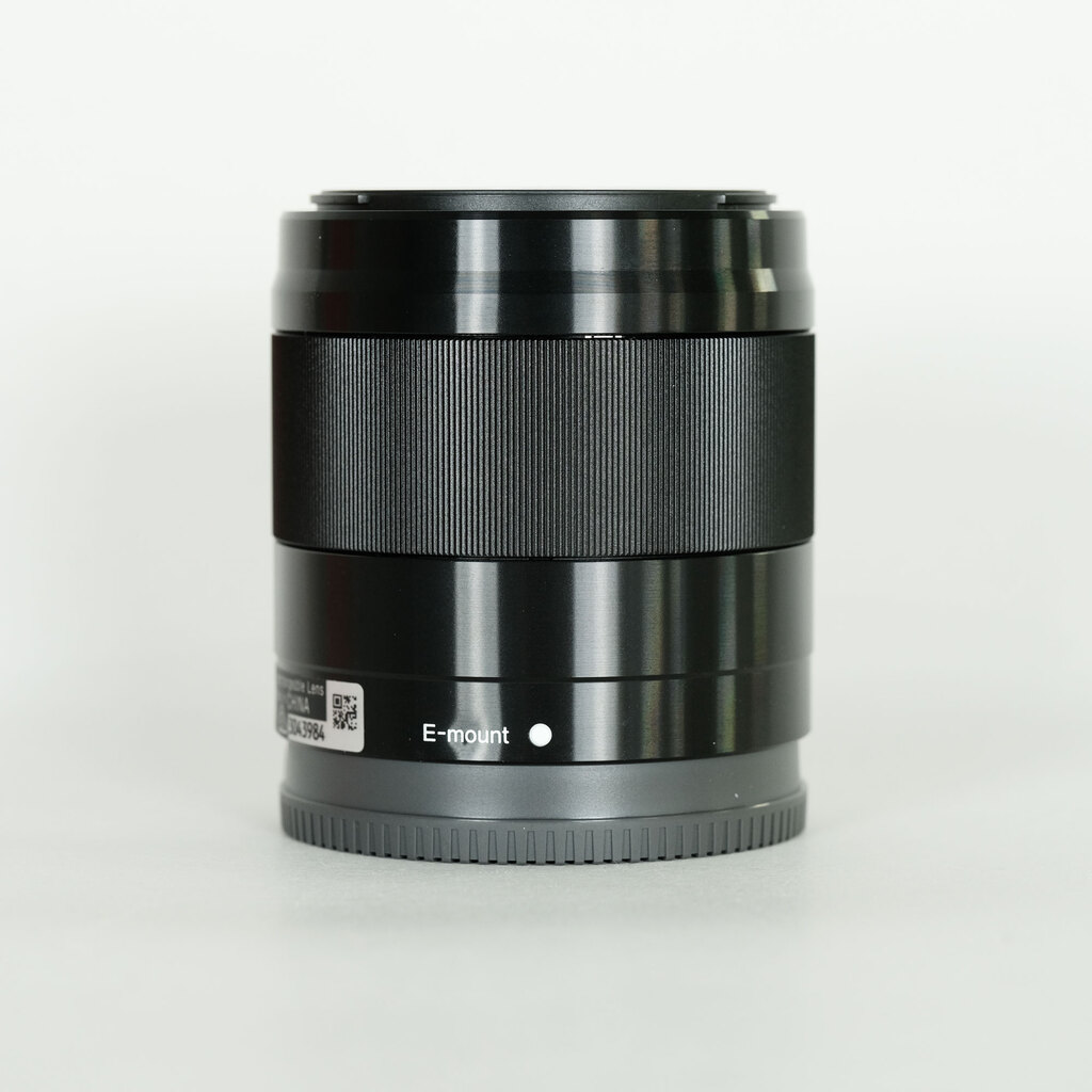 SONY E50mm F1.8 OSS レンズ 新品)SONY (ソニー) E 50mm F1.8 OSS SEL50F18 シルバー（商品ID