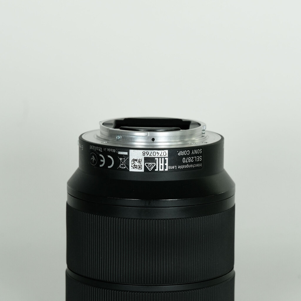 SONY カメラレンズ　SEL2870 新品)SONY (ソニー) FE 28-70mm F3.5-5.6 OSS SEL2870（商品ID