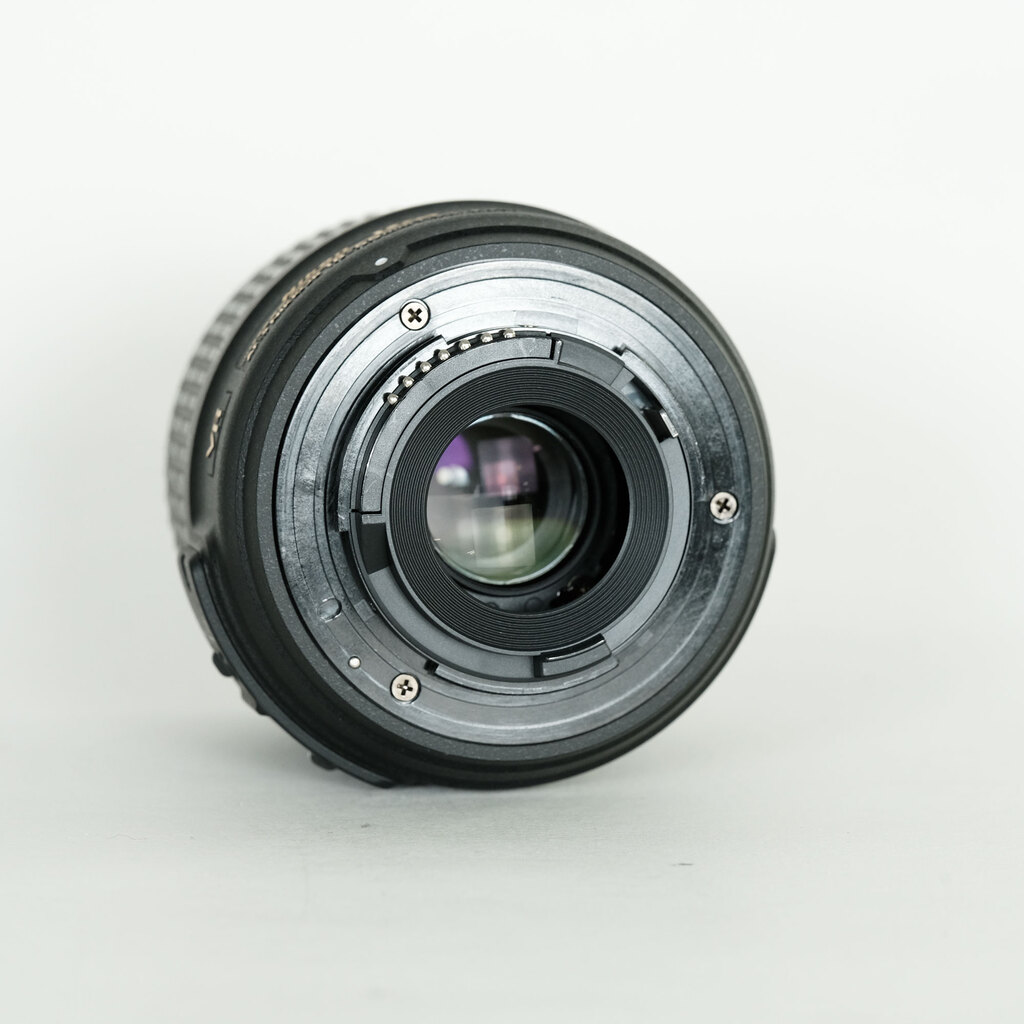 Nikon AF-S DX NIKKOR 18-55mm F3.5-5.6 G VR