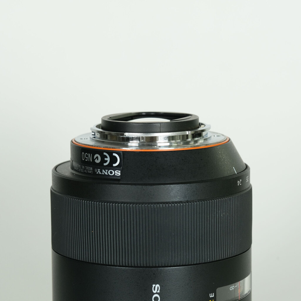 SONY Vario-Sonnar T* 24-70mm F2.8 ZA SSM SAL2470Z SONY Vario-Sonnar T* 24-70mm F2.8 ZA SSM SAL2470Z