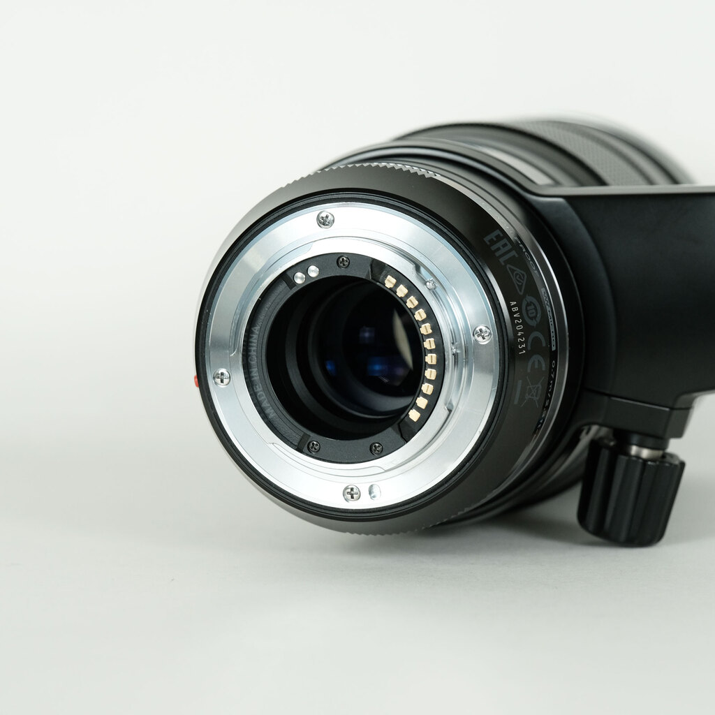 OLYMPUS M.ZUIKO DIGITAL ED 40-150mm F2.8 PRO OLYMPUS M.ZUIKO DIGITAL ED 40-150mm F2.8 PRO