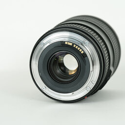 Canon EF16-35mm F4L IS USM Canon EF16-35mm F4L IS USM