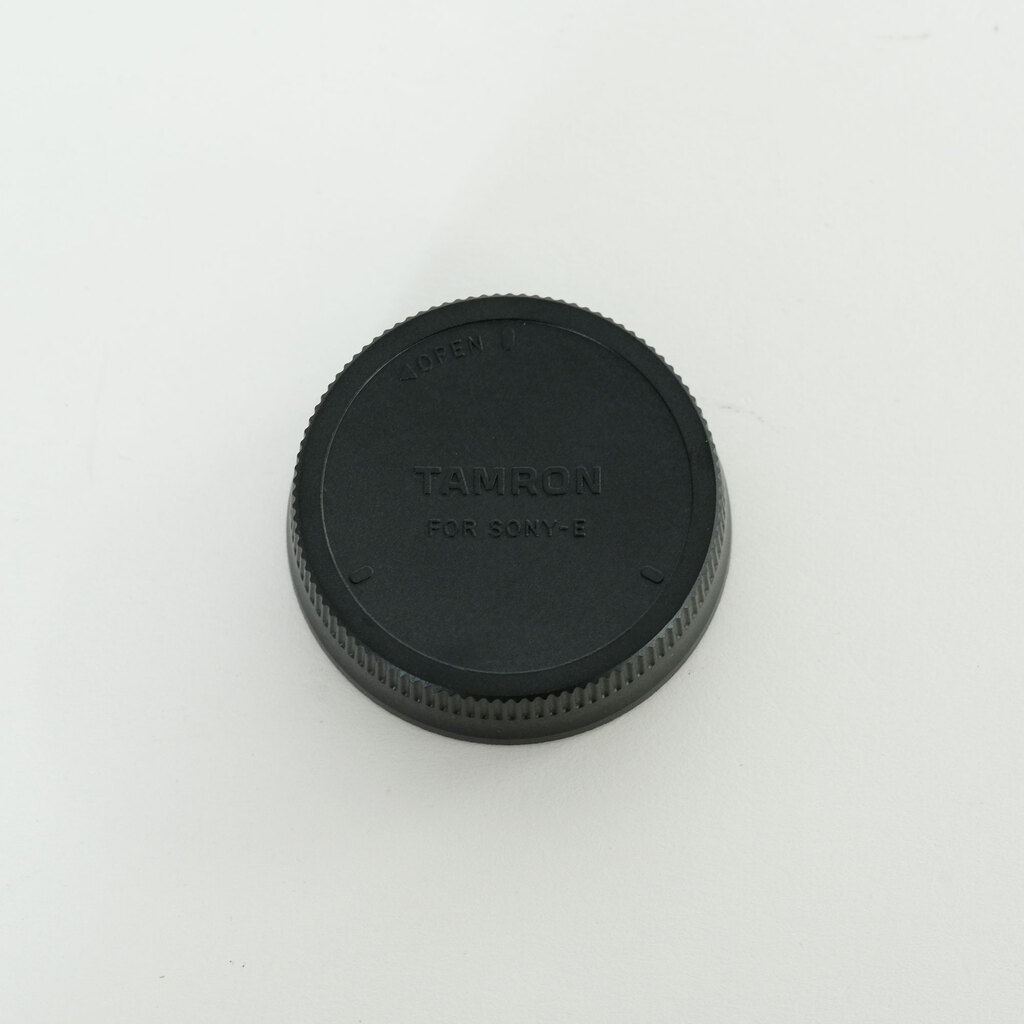 TAMRON 17-70mm F/2.8 Di III-A VC RXD (Model B070) [ソニーE用]