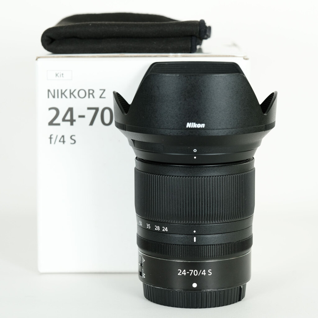 Nikon NIKKOR Z 24-70mm f/4 S Nikon NIKKOR Z 24-70mm f/4 S