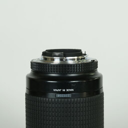 Nikon AF Zoom-Nikkor ED 70-300mm F4-5.6D Nikon AF Zoom-Nikkor ED 70-300mm F4-5.6D