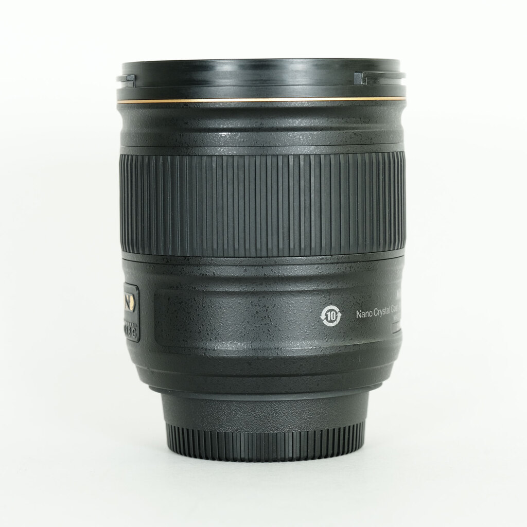 Nikon AF-S NIKKOR 28mm f/1.8G Nikon AF-S NIKKOR 28mm f/1.8G