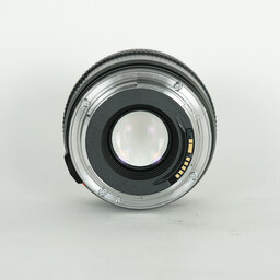 Canon EF28mm F1.8 USM