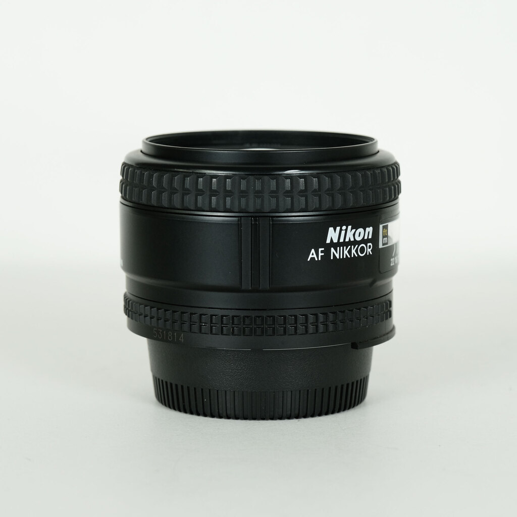 Nikon Ai AF Nikkor 35mm F2D Nikon Ai AF Nikkor 35mm F2D