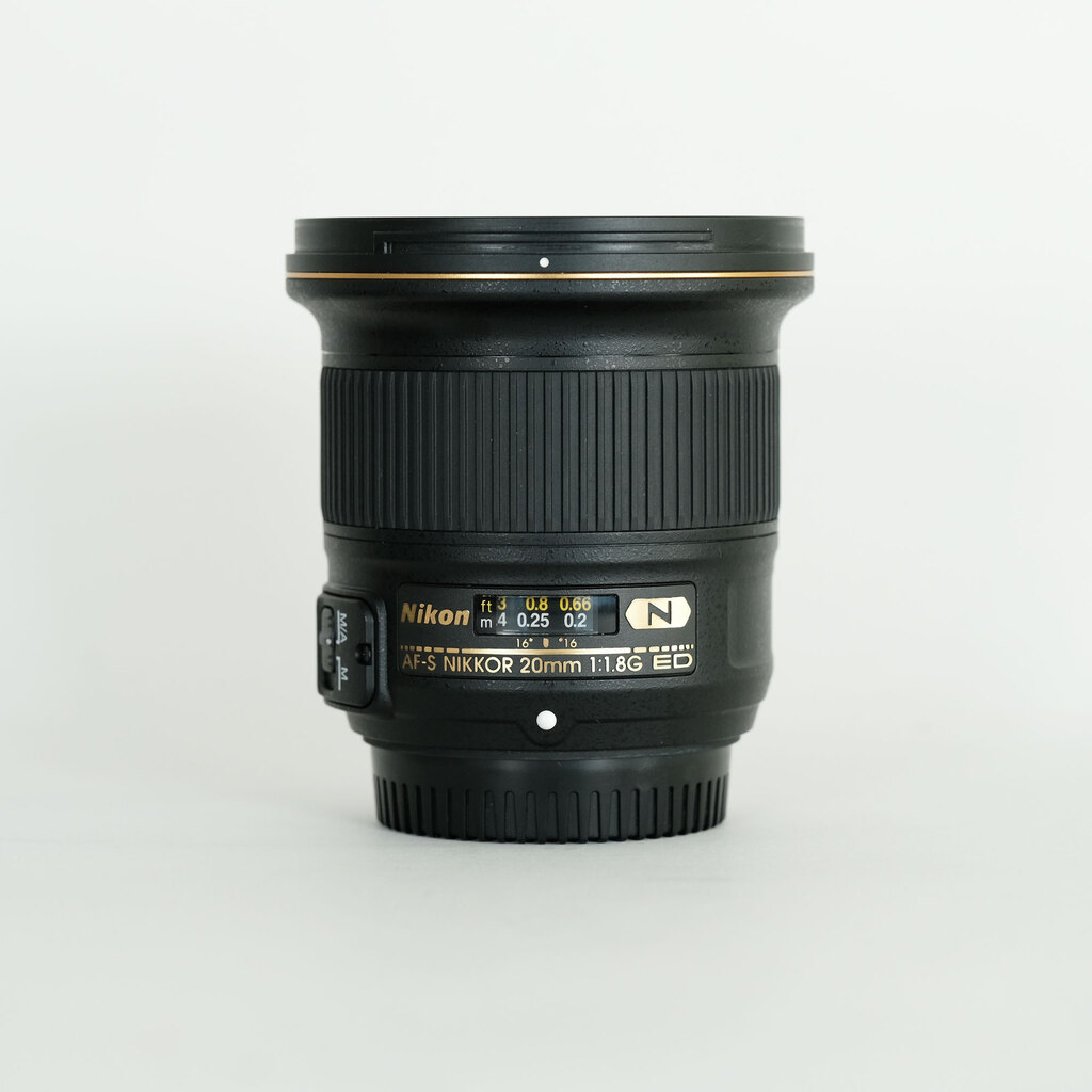 Nikon AF-S NIKKOR 20mm f/1.8G ED Nikon AF-S NIKKOR 20mm f/1.8G ED