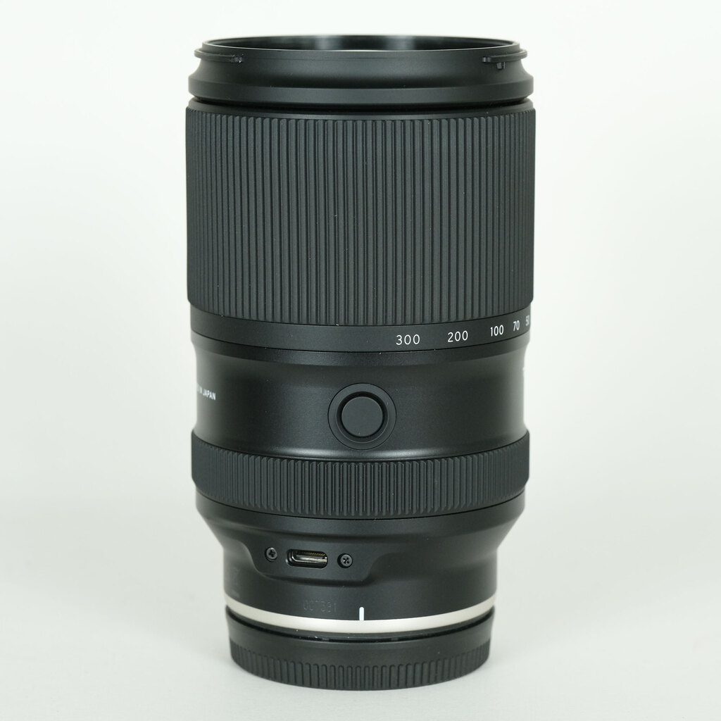 TAMRON 28-300mm F/4-7.1 Di III VC VXD（Model A074） [ソニーE用]
