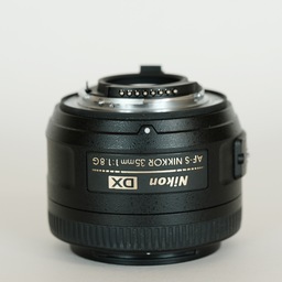 Nikon AF-S DX NIKKOR 35mm f/1.8G