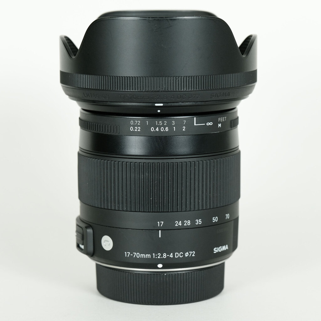 SIGMA 17-70mm F2.8-4 DC MACRO OS HSM | Contemporary [ニコンF用]
