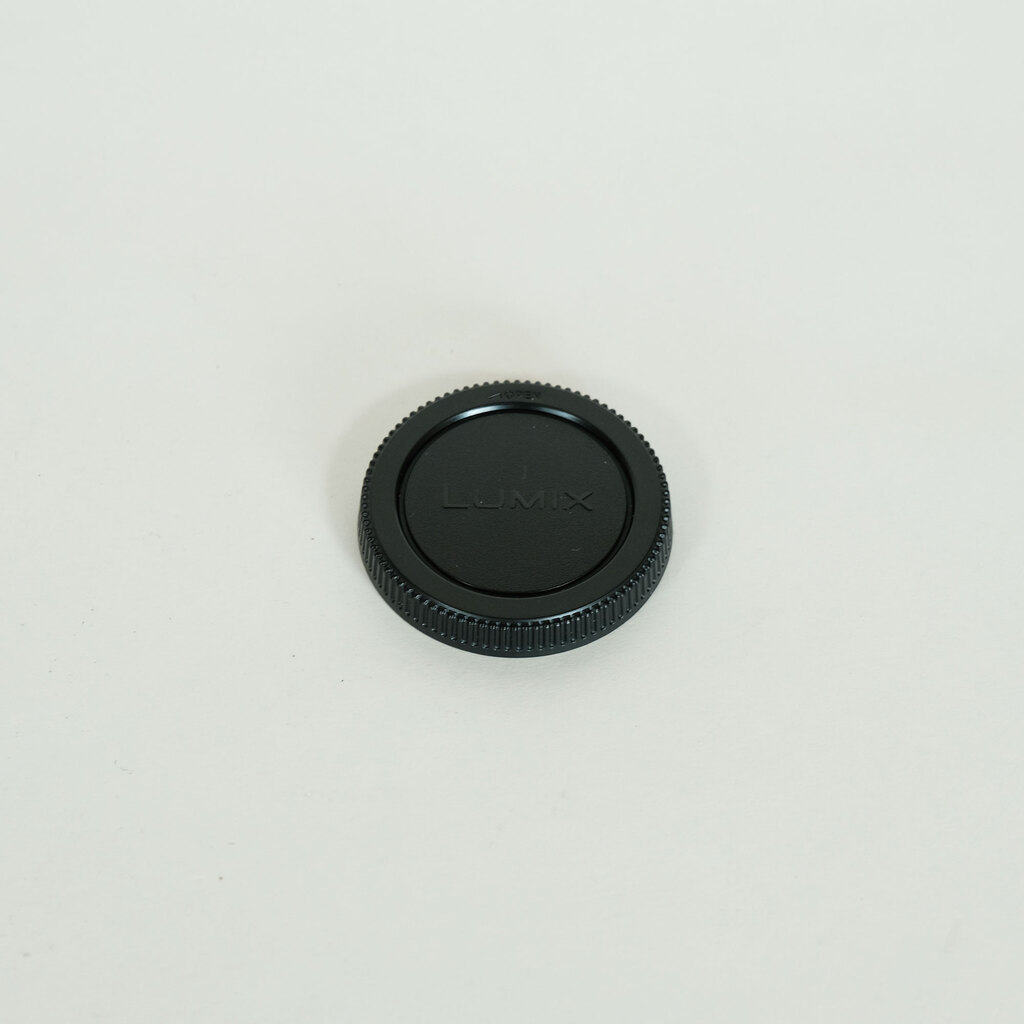 Panasonic LUMIX G VARIO 100-300mm / F4.0-5.6 II / POWER O.I.S. Panasonic LUMIX G VARIO 100-300mm / F4.0-5.6 II / POWER O.I.S.